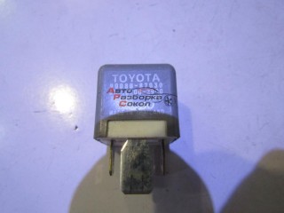 Реле Toyota Corolla E15 2006-2013 68526 9008087030