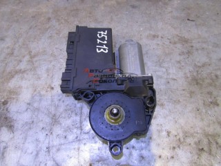 Моторчик стеклоподъемника Audi A4 (B6) 2000-2004 75214 8E2959801B