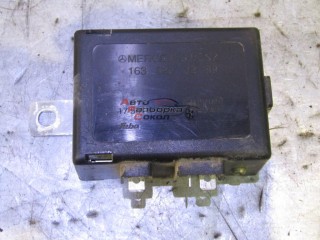 Блок электронный Mercedes Benz W163 M-Klasse (ML) 1998-2004 82033 A1638200289