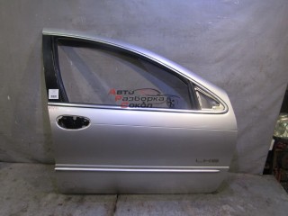 Дверь передняя правая Chrysler Concord 1998-2004 83794 5003226AE