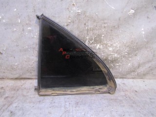 Стекло двери задней левой (форточка) Mercedes Benz W203 2000-2006 88647 A2037300155