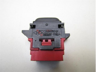 Кнопка стеклоподъемника Renault Laguna 1994-1999 120583 7700822678