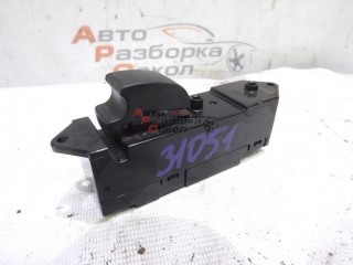 Кнопка стеклоподъемника Mitsubishi Outlander (CU) 2003-2009 31051 MR502239