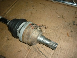 Полуось передняя правая Opel Zafira (F75) 1999-2005 15958 93184260