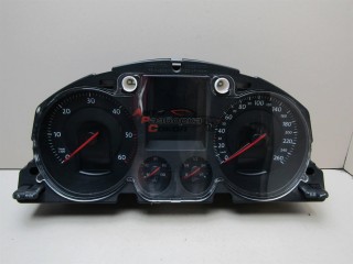 Панель приборов VW Passat (B6) 2005-2010 181781 3C0920870Q