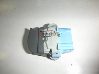 Кнопка стеклоподъемника Renault Kangoo 2008-2021 37359 8200599913