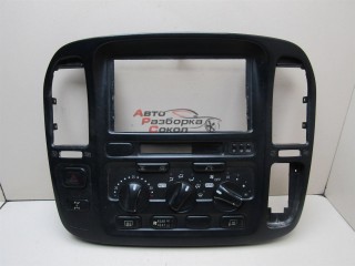 Блок управления климатической установкой Toyota Land Cruiser (100) 1998-2007 183897 8401060040