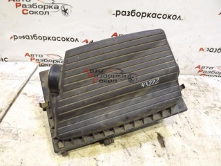 Корпус воздушного фильтра Opel Vectra B 1995-1999 43222 90499599