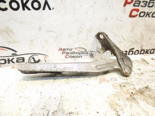 Петля капота правая Nissan Primera P10E 1990-1996 43868 6540050J10