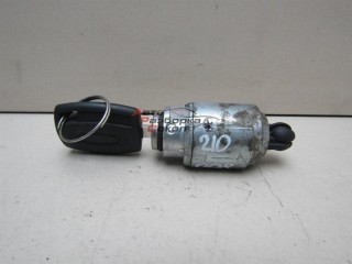 Вставка замка капота Ford Focus II 2008-2011 210008 1355231