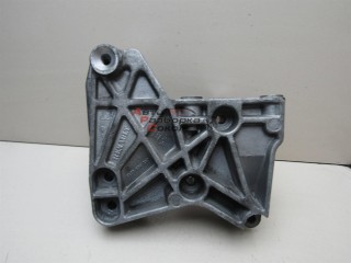 Кронштейн двигателя правый Renault Megane II 2002-2009 216409 8200633253