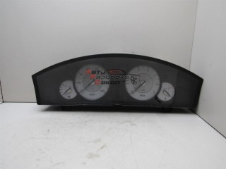 Панель приборов Chrysler 300C 2004-2010 216725 5172880AG