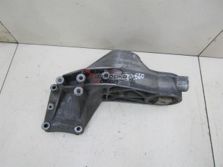 Кронштейн промежуточного вала Mercedes Benz Vito (638) 1996-2003 218560 A6112220009