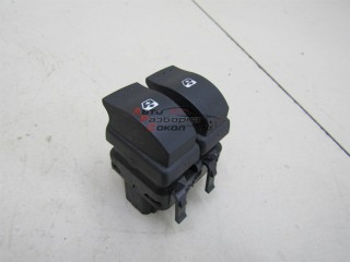 Блок управления стеклоподъемниками Renault Kangoo 2008-2021 220434 8200476806