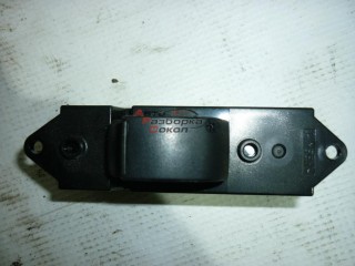 Кнопка стеклоподъемника Mitsubishi Lancer (CS) 2003-2006 16607 MR587851