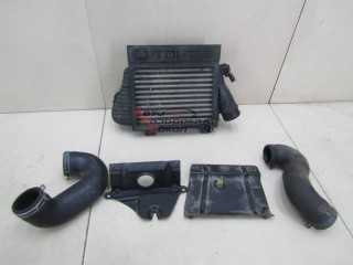 Интеркулер VW Transporter T4 1996-2003 226483 701145805B