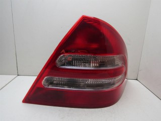 Фонарь задний правый Mercedes Benz W203 2000-2006 228675 A2038200264