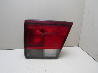 Фонарь задний внутренний правый Mazda 626 (GE) 1992-1997 234434 8DGJ51380