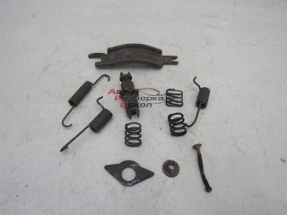 К-кт установочный задних колодок Hyundai Tucson 2004-2010 234663 5825337000
