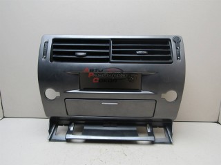 Дефлектор воздушный Citroen C4 2005-2011 235631 824414