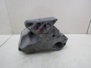 Кронштейн двигателя правый VW Touran 2003-2010 236444 06F199207H