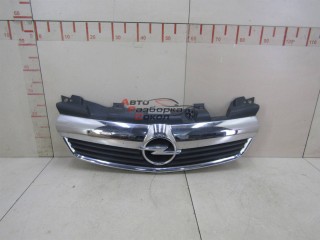 Решетка радиатора Opel Zafira B 2005-2012 240801 13216644