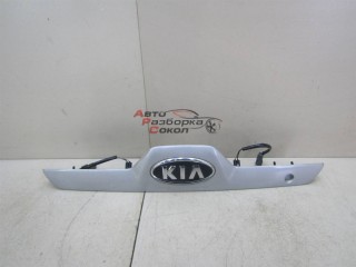 Накладка двери багажника Kia Sportage 2004-2010 240898 925011F000