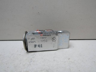 Клапан кондиционера Toyota Avensis II 2003-2008 241054 8851521040