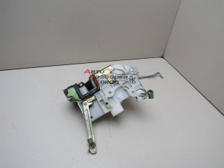 Замок двери передней правой Toyota Avensis I 1997-2003 241422 6903005071