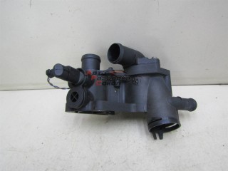 Корпус термостата VW Golf V 2003-2009 243925 032121111BM