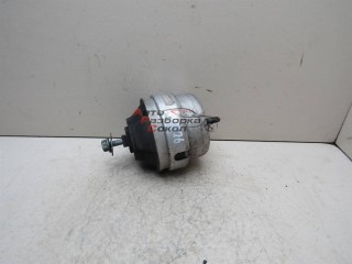 Опора двигателя VW Passat (B5+) 2000-2005 244626 8D0199379J