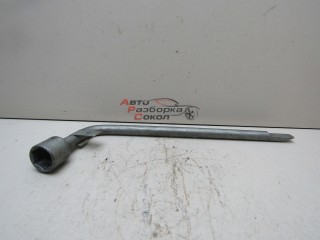 Ключ баллонный Toyota Corolla E18 2013-нв 244955 0915002050