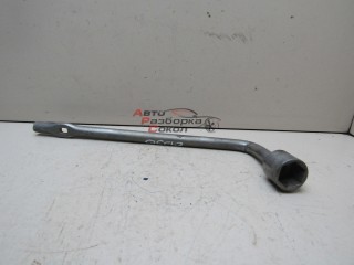 Ключ баллонный Nissan Almera N16 2000-2006 245915 995450U000