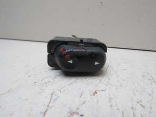 Кнопка стеклоподъемника Ford Maverick 2001-2006 249959 4671011