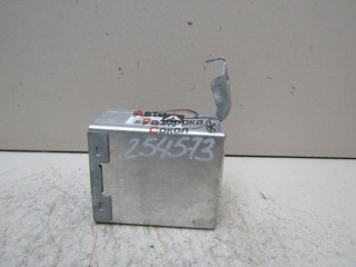 Блок электронный Toyota RAV 4 2000-2005 254573 8824042040