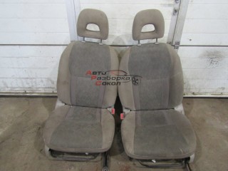 Сиденья к-кт Toyota RAV 4 2000-2005 254624