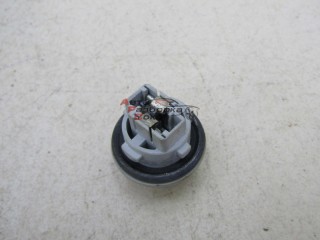 Патрон лампы Toyota Corolla E12 2001-2006 254808_86123 8151542050