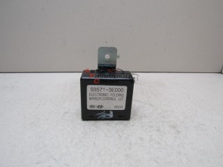 Блок электронный Kia Sorento (JC) 2002-2009 255973 935713E000