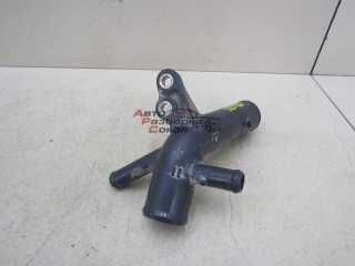 Фланец \ тройник Toyota Land Cruiser (300) 2021-нв 256590 1632270030