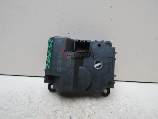 Моторчик заслонки печки Kia Sorento (JC) 2002-2009 257422 972223E001 Моторчик заслонки печки Kia Sorento (JC) 2002-2009 257422 972223E001