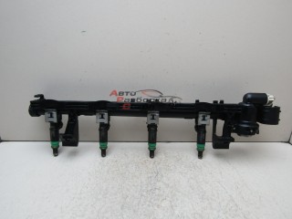 Рейка топливная (рампа) Ford Focus II 2008-2011 257499_712969 1698074 Рейка топливная (рампа) Ford Focus II 2008-2011 257499_712969 1698074