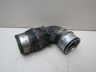 Патрубок интеркулера VW Jetta 2006-2011 259394_667445 1T0145790B Патрубок интеркулера VW Jetta 2006-2011 259394_667445 1T0145790B