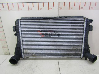 Интеркулер VW Touran 2003-2010 259479 3С0145805R Интеркулер VW Touran 2003-2010 259479 3С0145805R