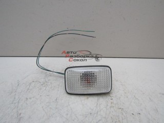 Повторитель на крыло Nissan X-Trail (T30) 2001-2006 259938 26160EQ000