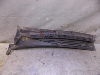 Решетка стеклооч. (планка под лобовое стекло) Nissan Almera N15 1995-2000 61323 668632M120