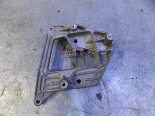 Кронштейн Toyota Corolla E15 2006-2013 62902 3136112010