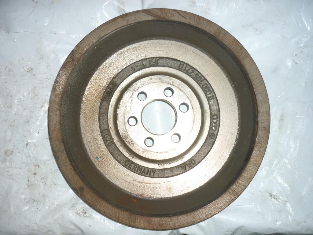 Маховик VW Golf V 2003-2009 036105269M