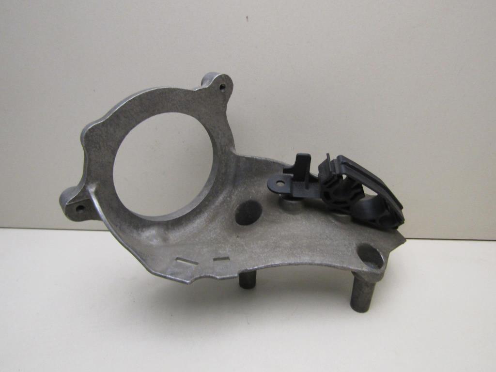 Кронштейн (сопут. товар) Porsche Cayenne 2003-2010 95511310600