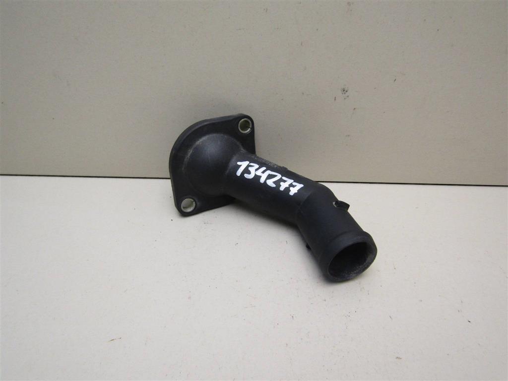 Корпус термостата VW Golf IV \Bora 1997-2005 06A121121C