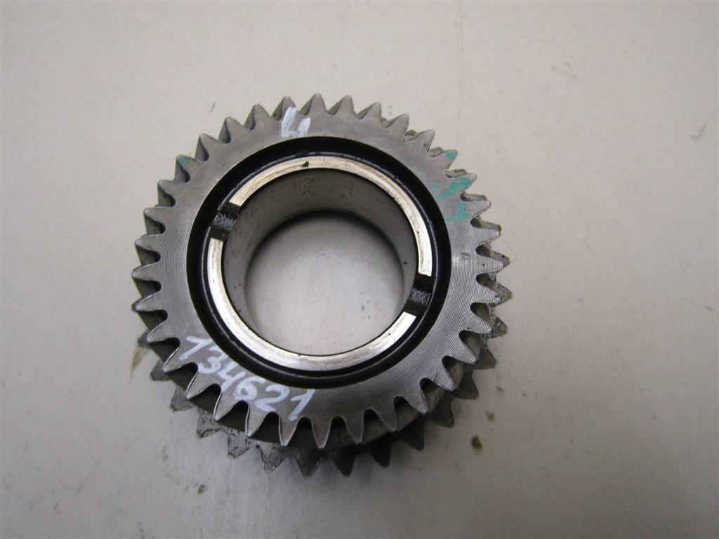 Шестерня КПП VW Transporter T4 1991-1995 02A311145M